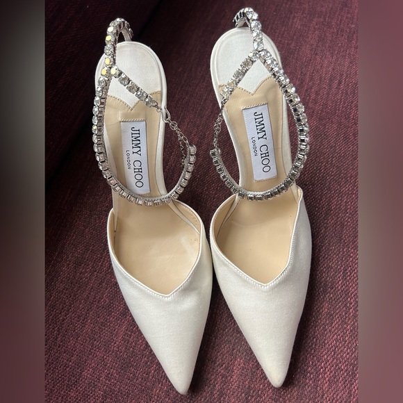 Absolutely beautiful Jimmy Choo Saeda 100MM Suede Pumps size 37 - Picture 4 of 15